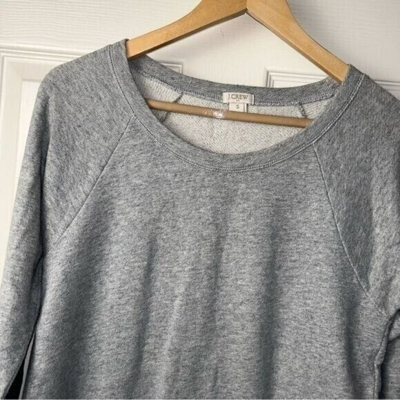 J.Crew Gray Pullover Quilted Suede Elbow Patch Preppy Crewneck Sweatshirt Small - Picture 3 of 8